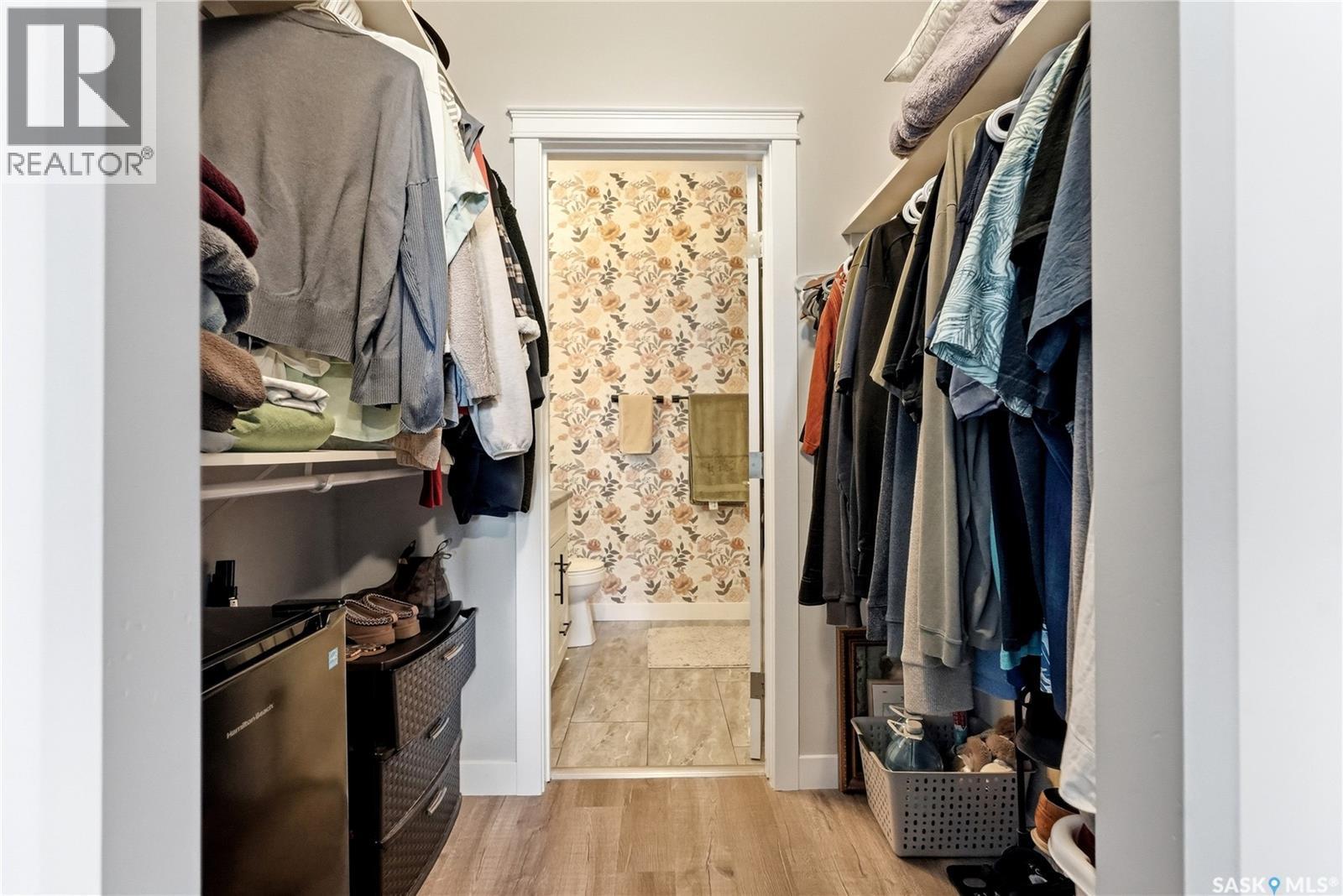 415 Boykowich Street, Saskatoon, SK - Indoor With Storage