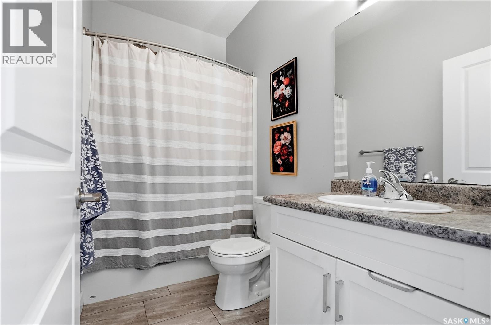 415 Boykowich Street, Saskatoon, SK - Indoor Photo Showing Bathroom