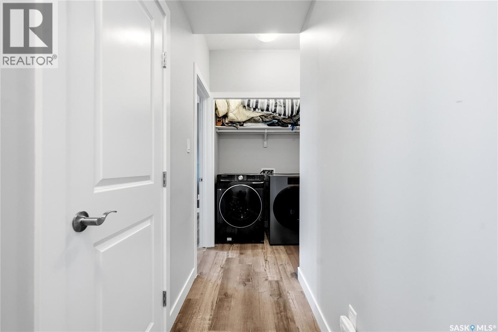 415 Boykowich Street, Saskatoon, SK - Indoor