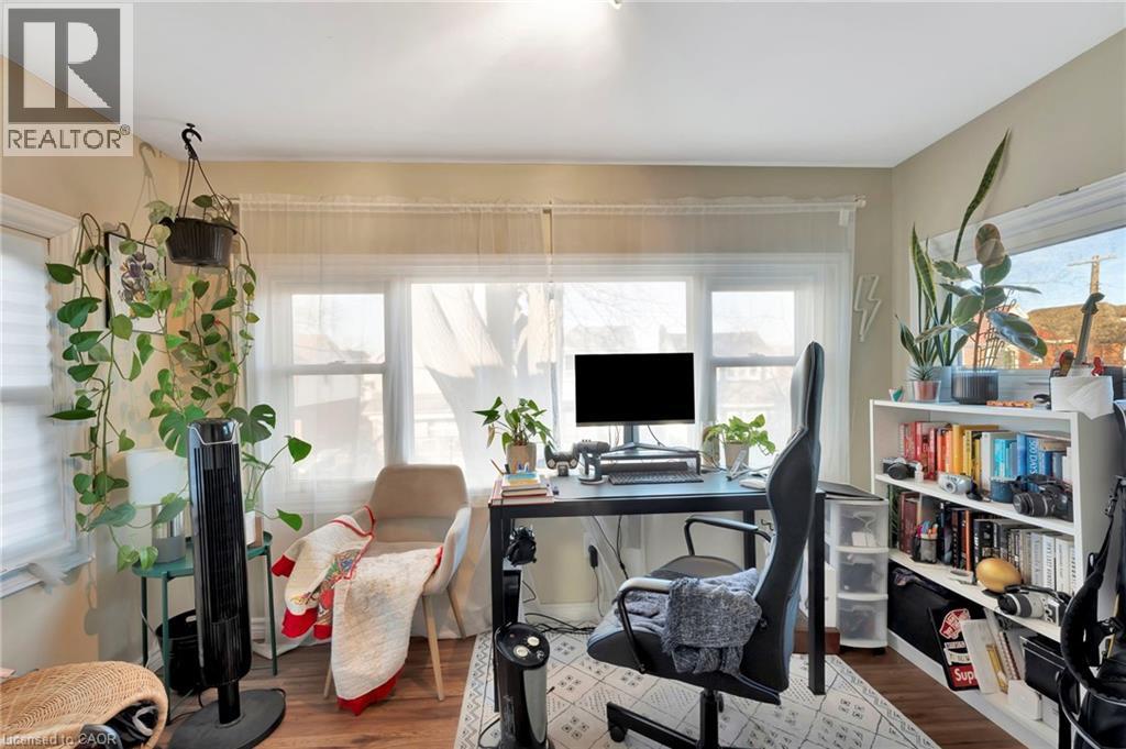 70 Belview Avenue, Hamilton, ON - Indoor Photo Showing Office