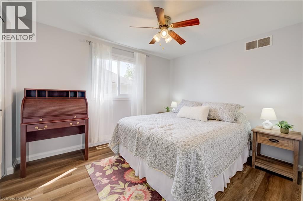 295 Oprington Place, Kitchener, ON - Indoor Photo Showing Bedroom