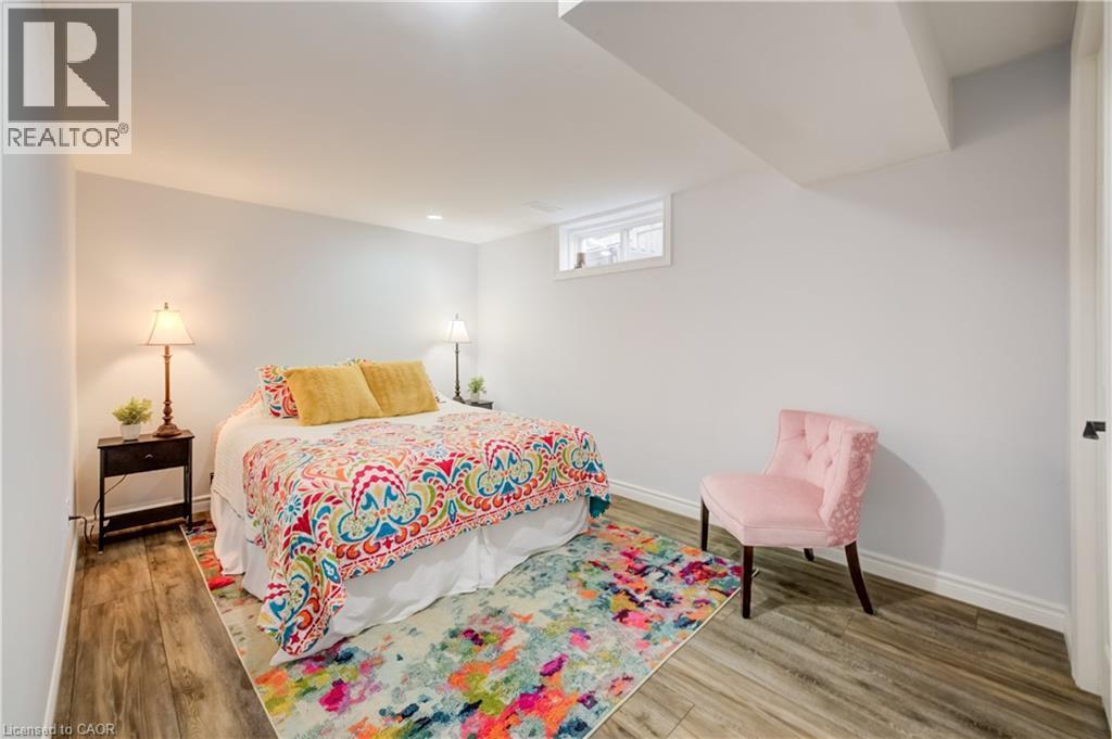 295 Oprington Place, Kitchener, ON - Indoor Photo Showing Bedroom