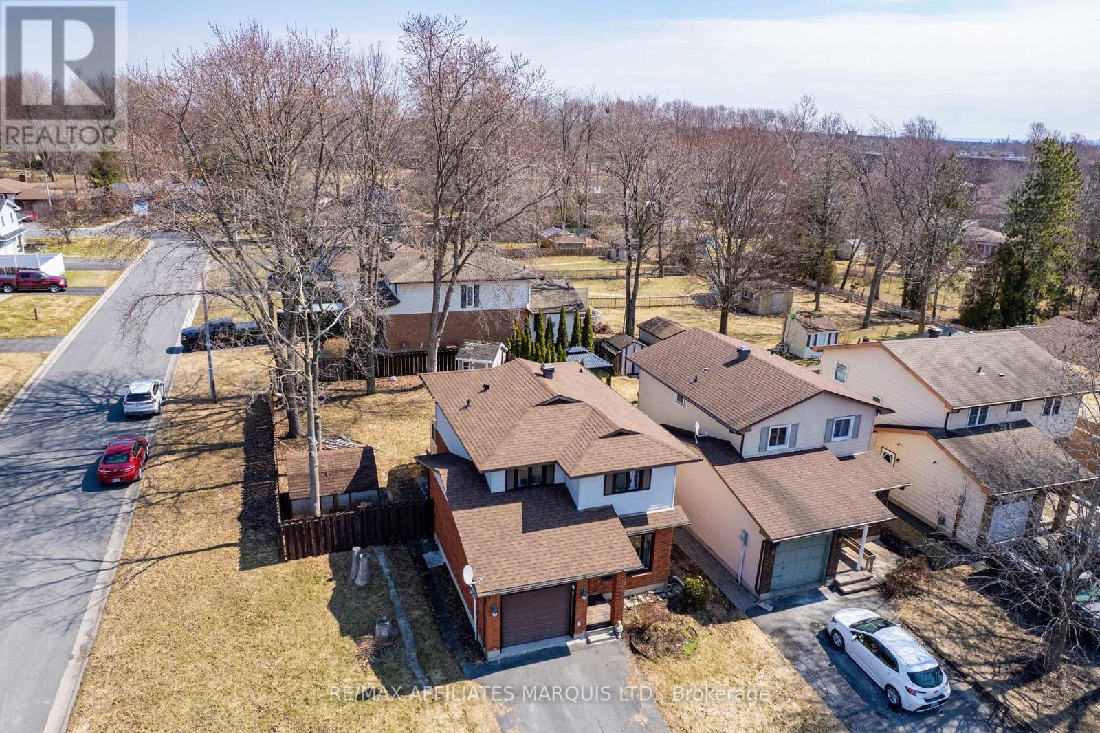 672 Champlain Drive, Cornwall, ON - Outdoor