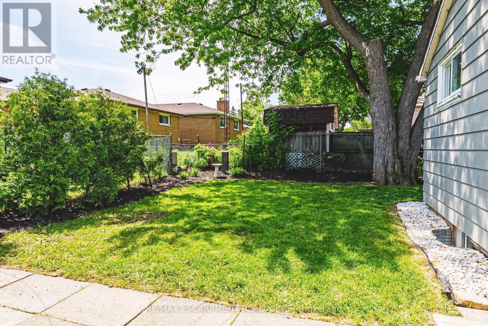 546 Mohawk Road E, Hamilton, ON - Outdoor