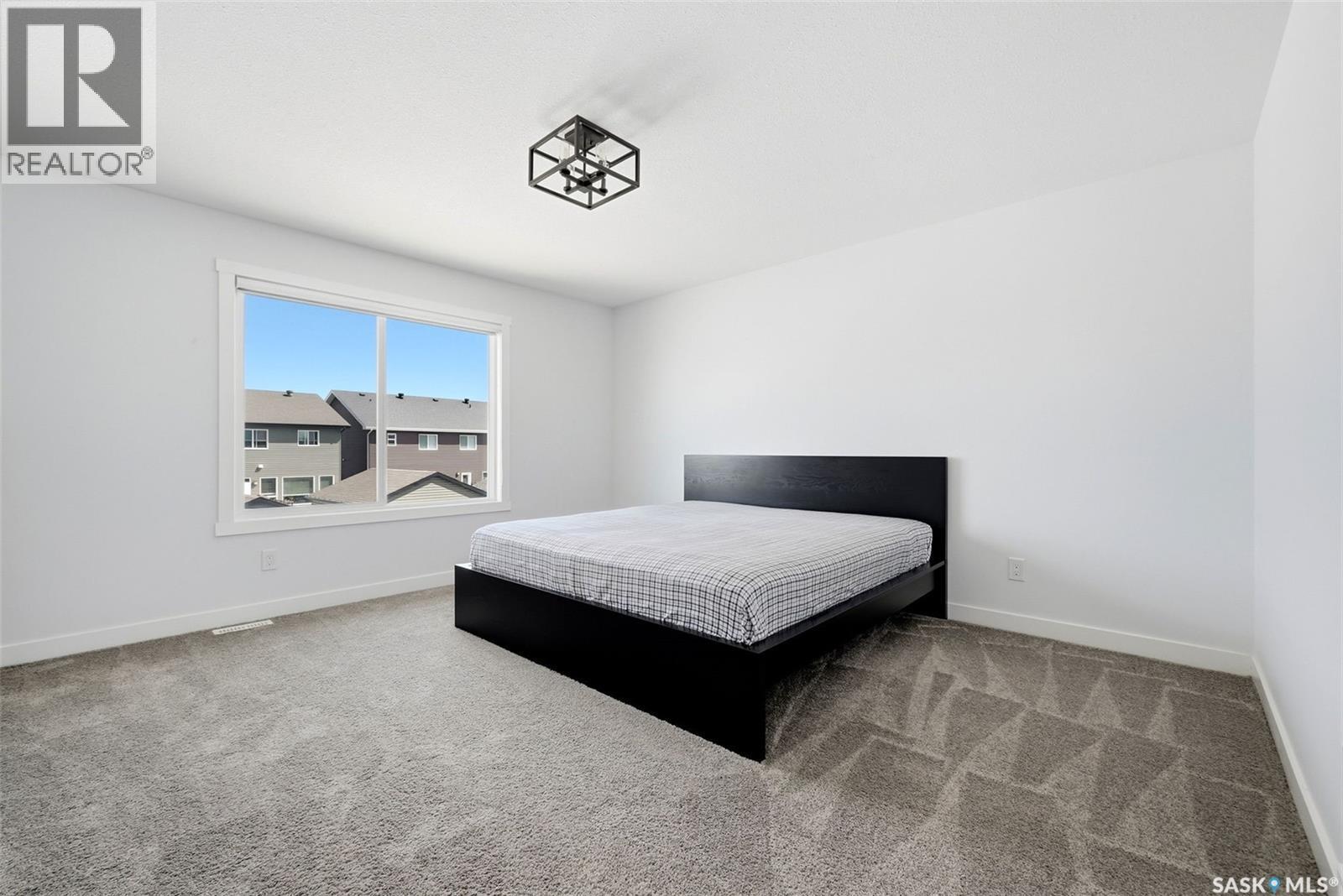 5416 Boyer Bay, Regina, SK - Indoor Photo Showing Bedroom