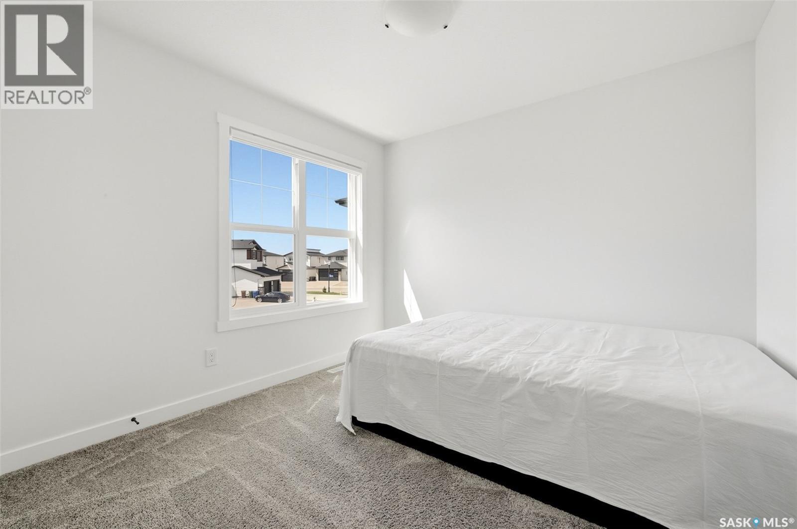 5416 Boyer Bay, Regina, SK - Indoor Photo Showing Bedroom