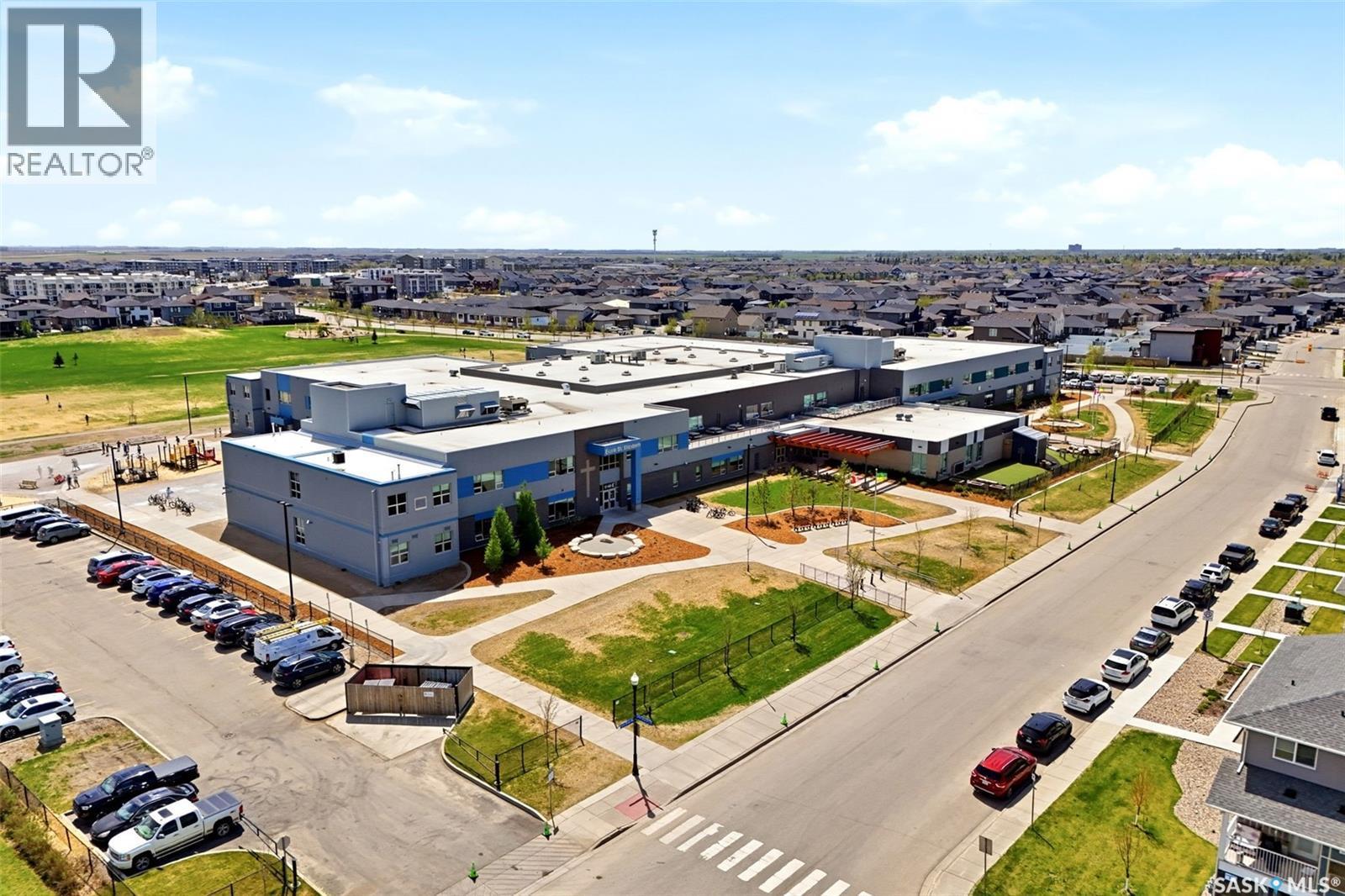 5416 Boyer Bay, Regina, SK - Outdoor With View