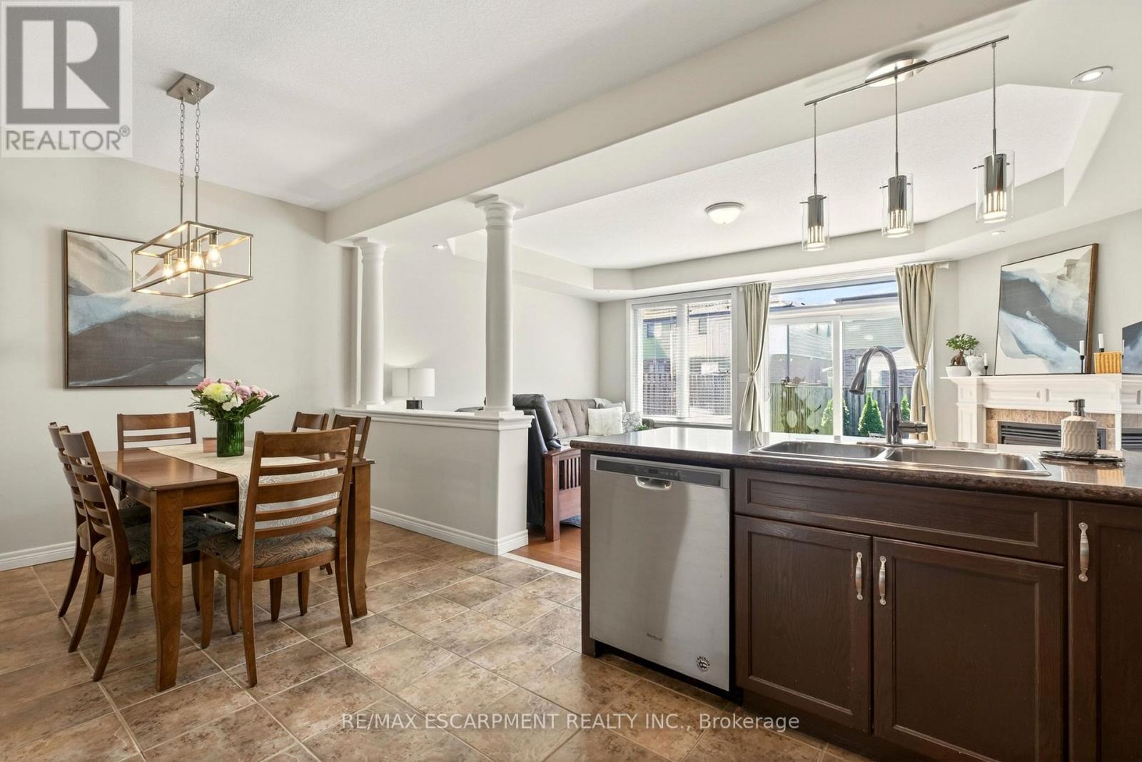 62 Fall Fair Way, Hamilton, ON - Indoor Photo Showing Other Room