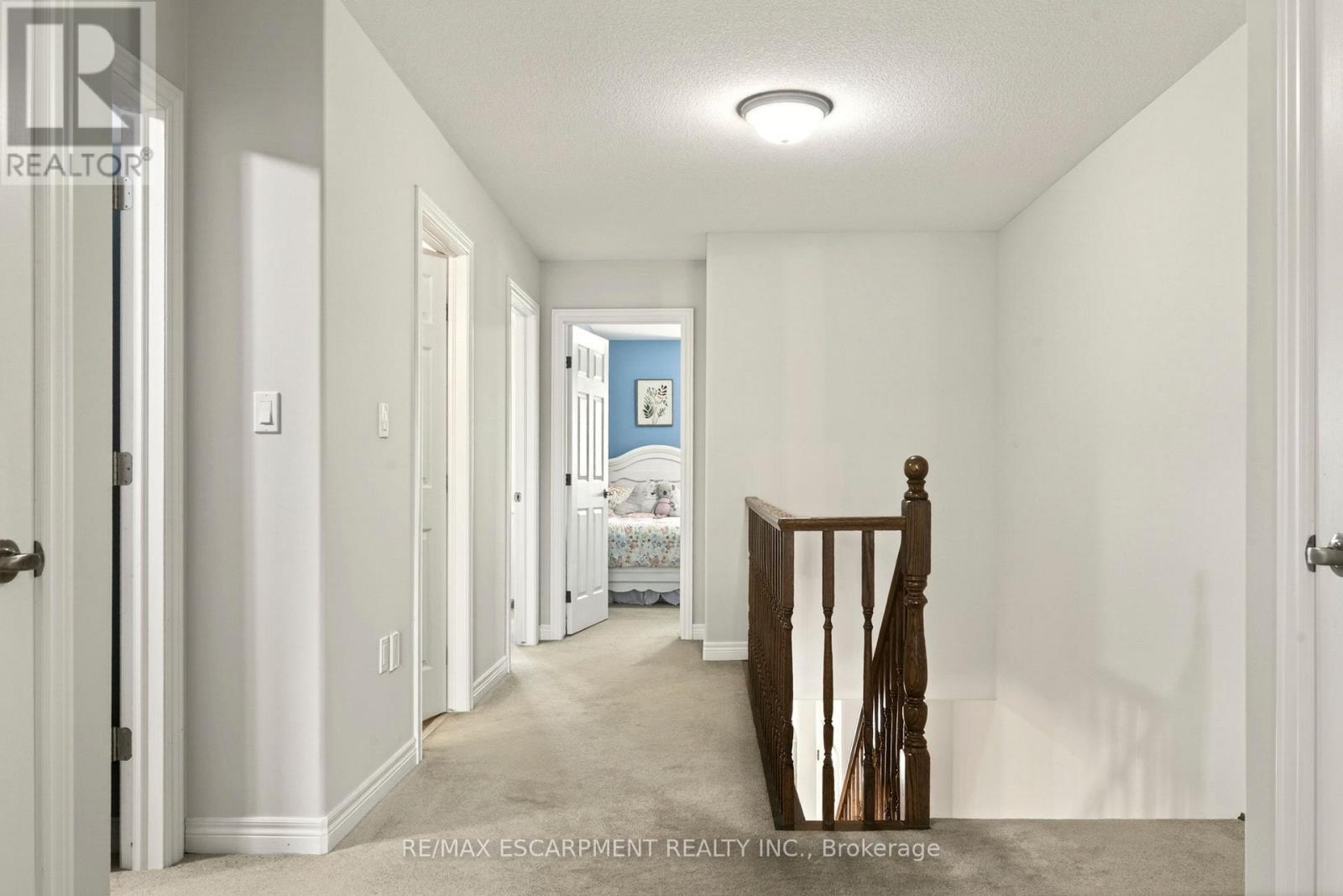 62 Fall Fair Way, Hamilton, ON - Indoor Photo Showing Other Room