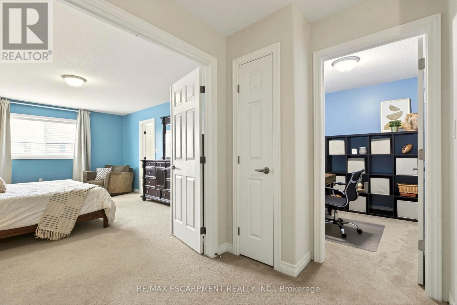 62 Fall Fair Way, Hamilton, ON - Indoor Photo Showing Bedroom