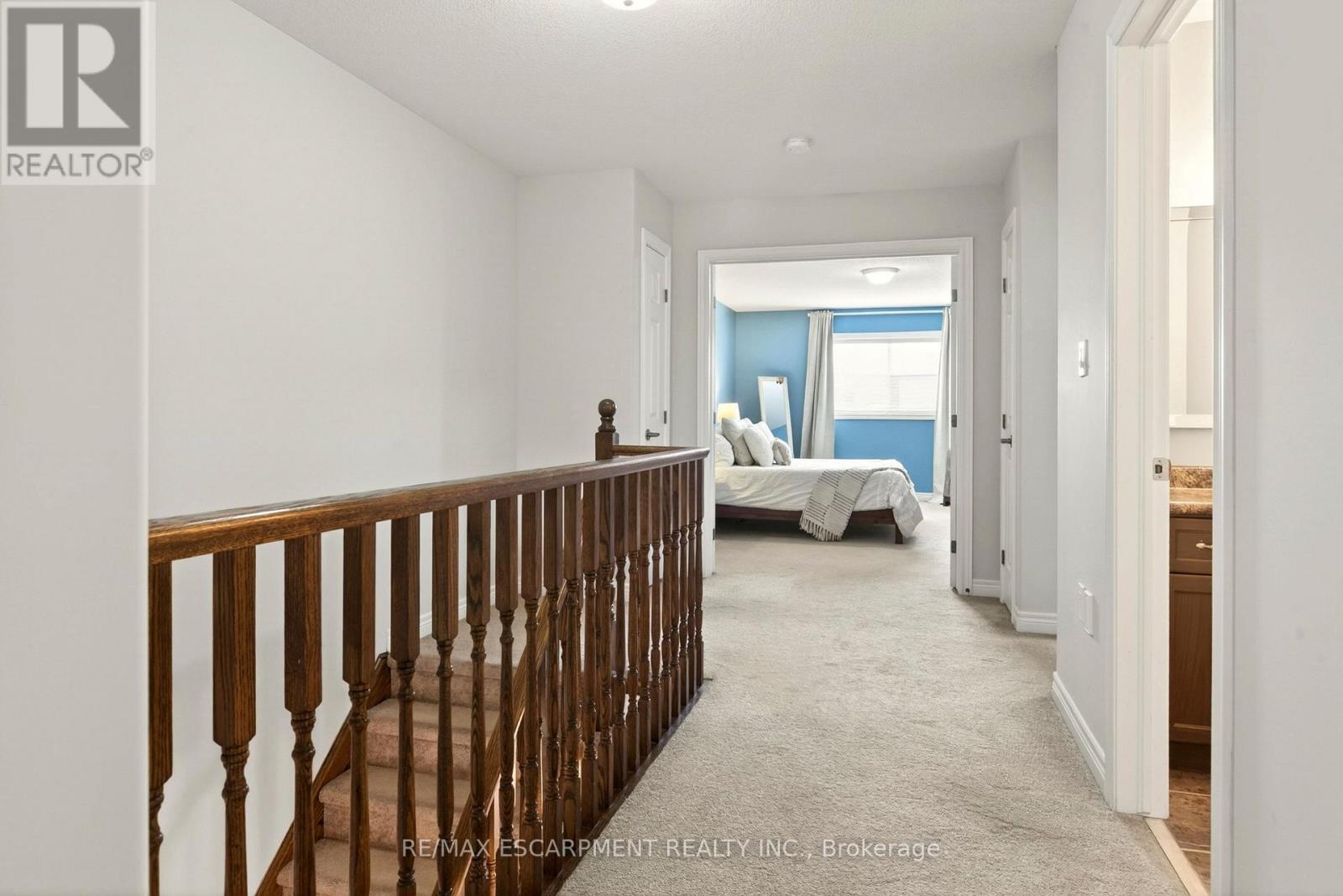 62 Fall Fair Way, Hamilton, ON - Indoor Photo Showing Other Room