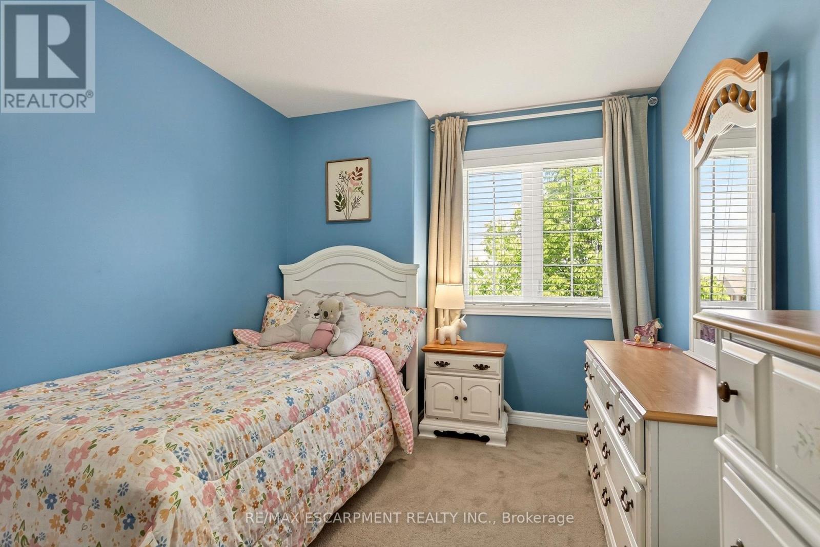 62 Fall Fair Way, Hamilton, ON - Indoor Photo Showing Bedroom