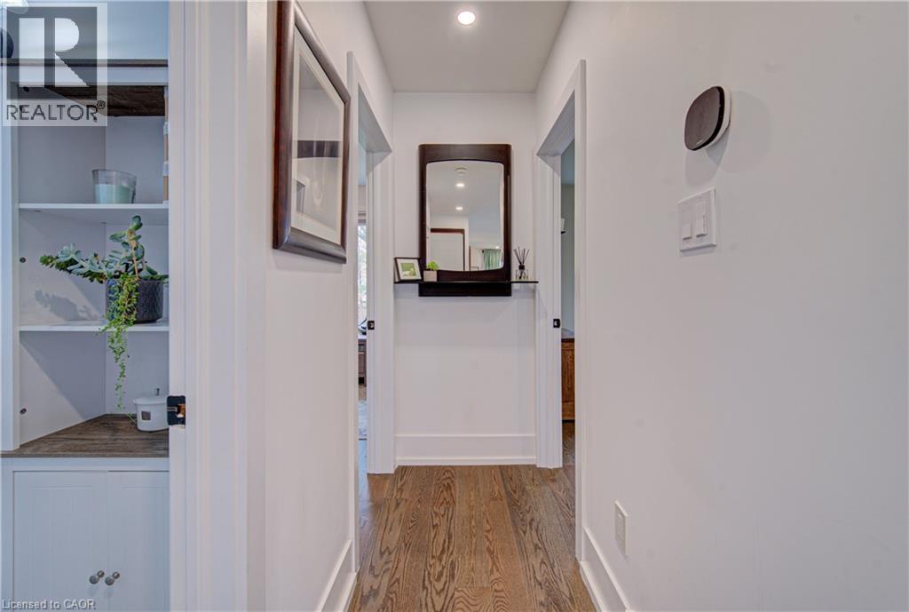 1486 Augustine Drive, Burlington, ON - Indoor Photo Showing Other Room