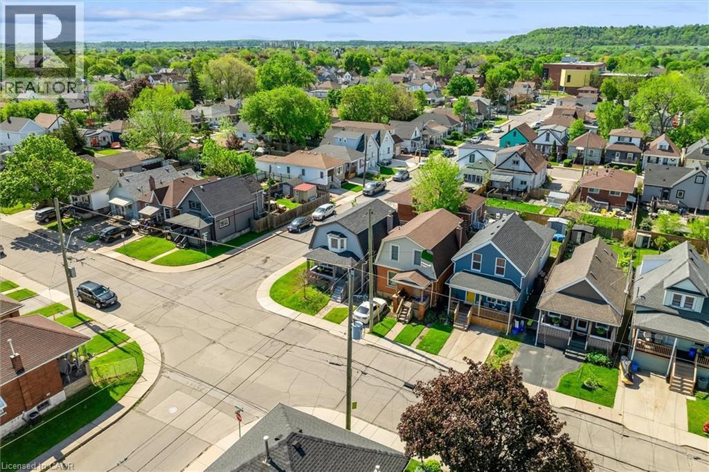 196 Campbell Avenue, Hamilton, ON - Outdoor With View