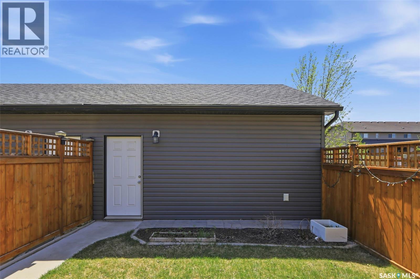 201 Rajput Way, Saskatoon, SK - Outdoor With Exterior