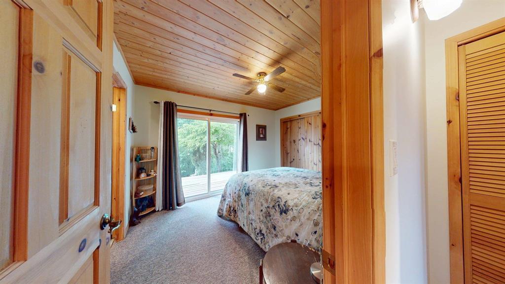 25 Birch Bay, Thomas Lake, MB - Indoor Photo Showing Bedroom