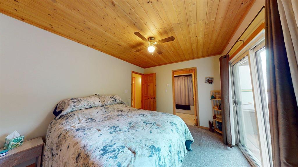 25 Birch Bay, Thomas Lake, MB - Indoor Photo Showing Bedroom
