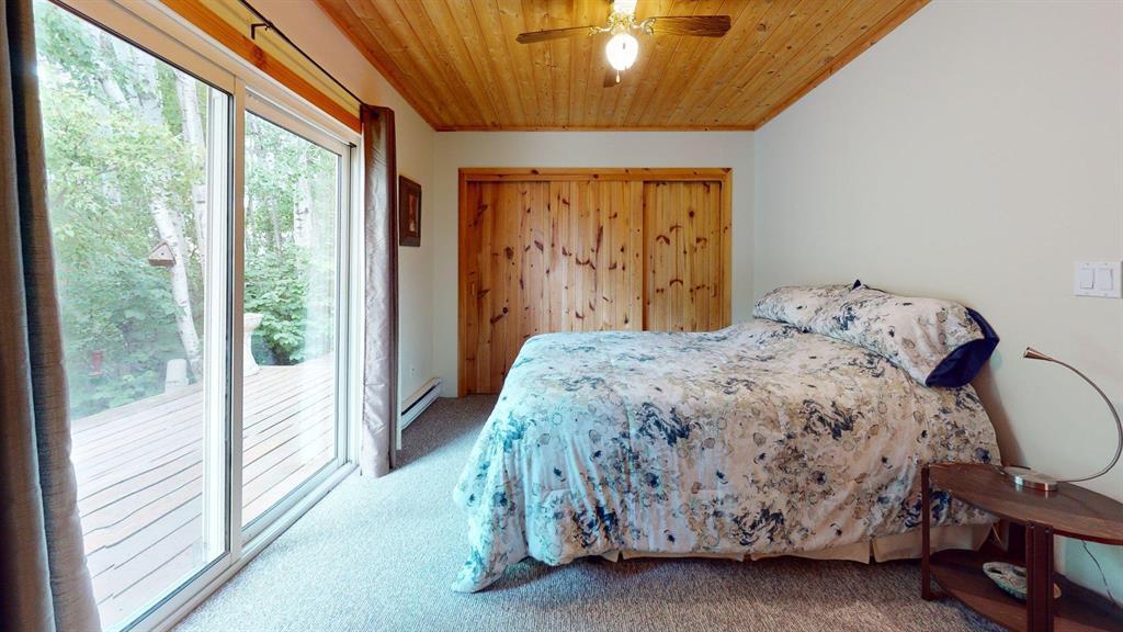 25 Birch Bay, Thomas Lake, MB - Indoor Photo Showing Bedroom