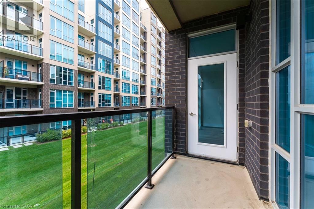 10 Concord Place Unit# 213, Grimsby, ON - Outdoor