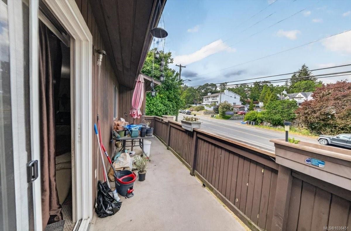 700 Stancombe Rd, Esquimalt, BC - Outdoor With Exterior