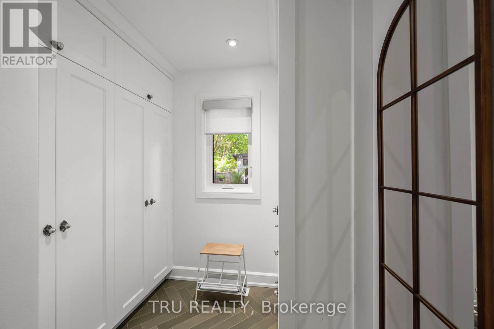 64 Stevenson Avenue, Ottawa, ON - Indoor Photo Showing Other Room