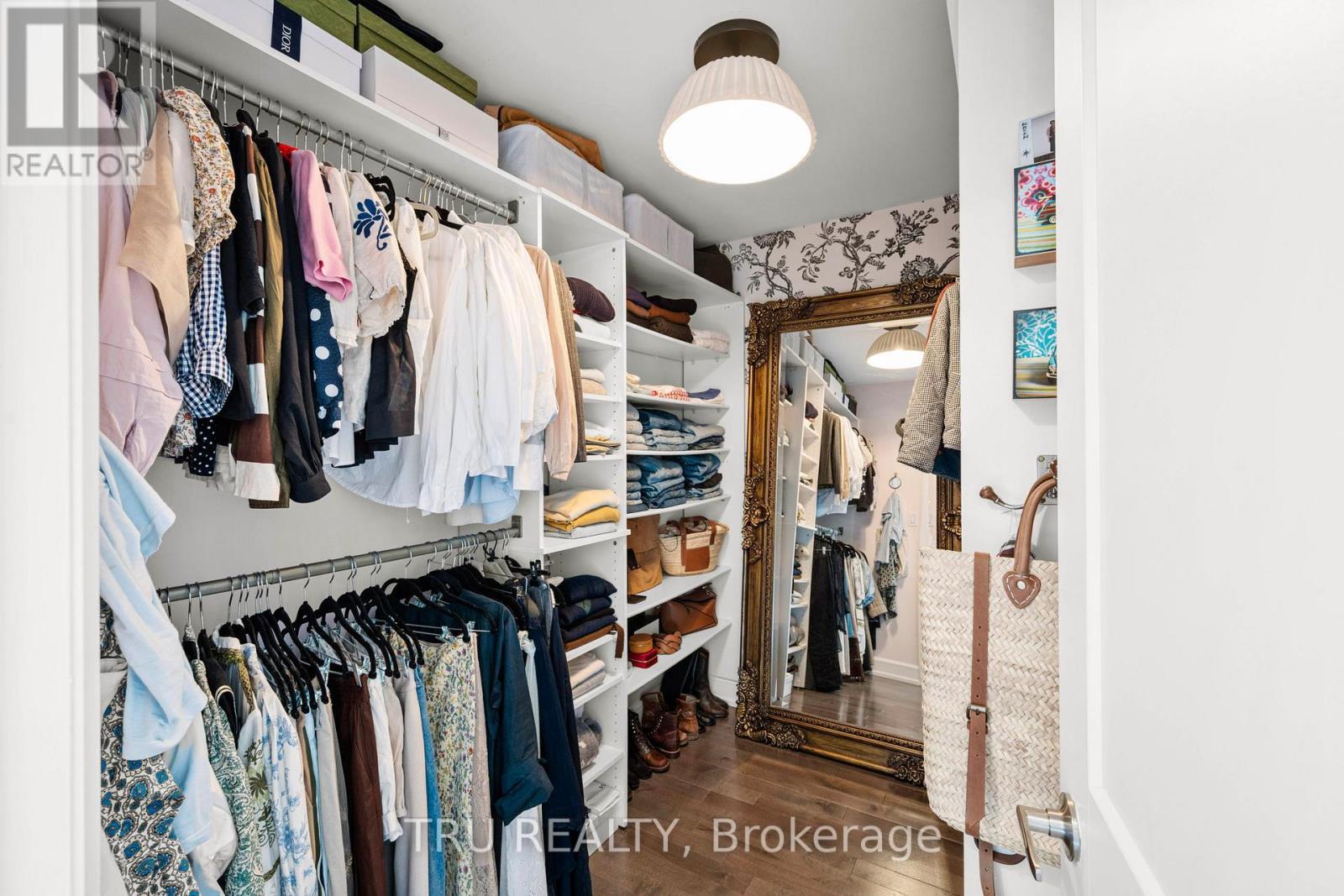 64 Stevenson Avenue, Ottawa, ON - Indoor With Storage