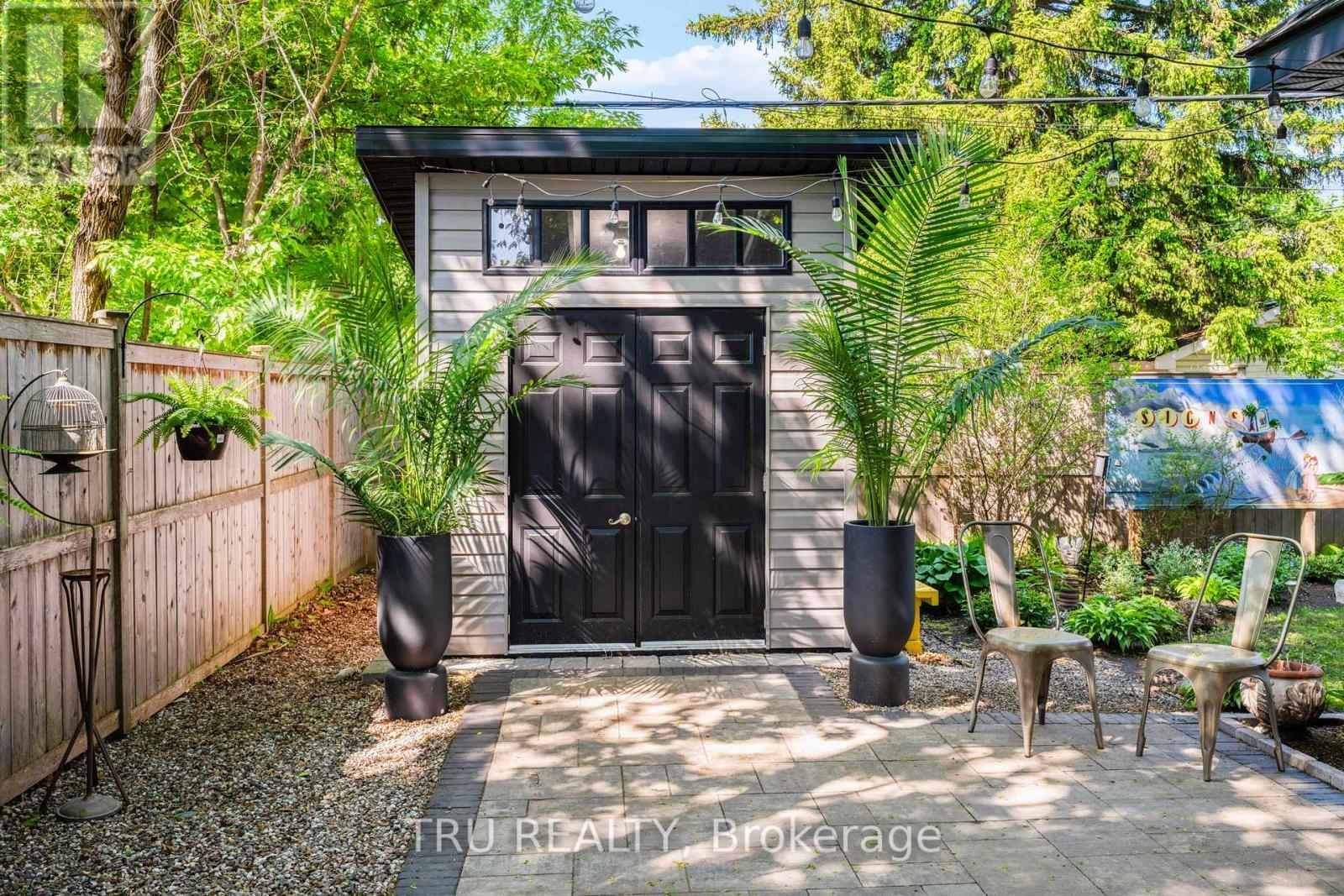64 Stevenson Avenue, Ottawa, ON - Outdoor