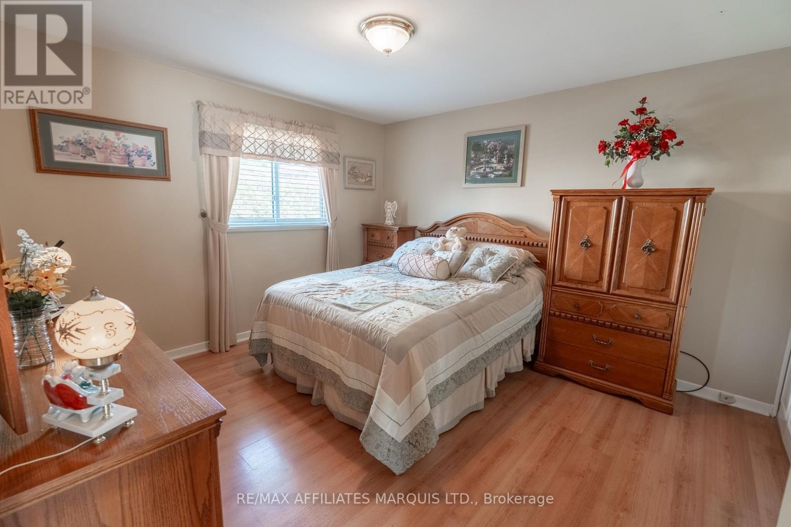 429 Beach Avenue, Cornwall, ON - Indoor Photo Showing Bedroom