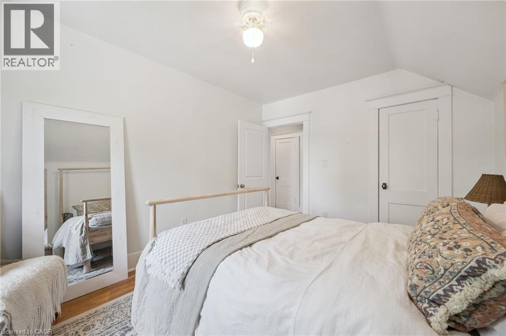 793 Belmont Avenue W, Kitchener, ON - Indoor Photo Showing Bedroom