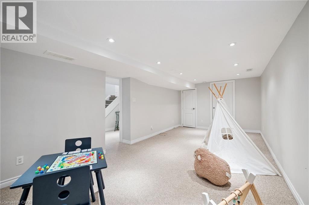 793 Belmont Avenue W, Kitchener, ON - Indoor Photo Showing Other Room