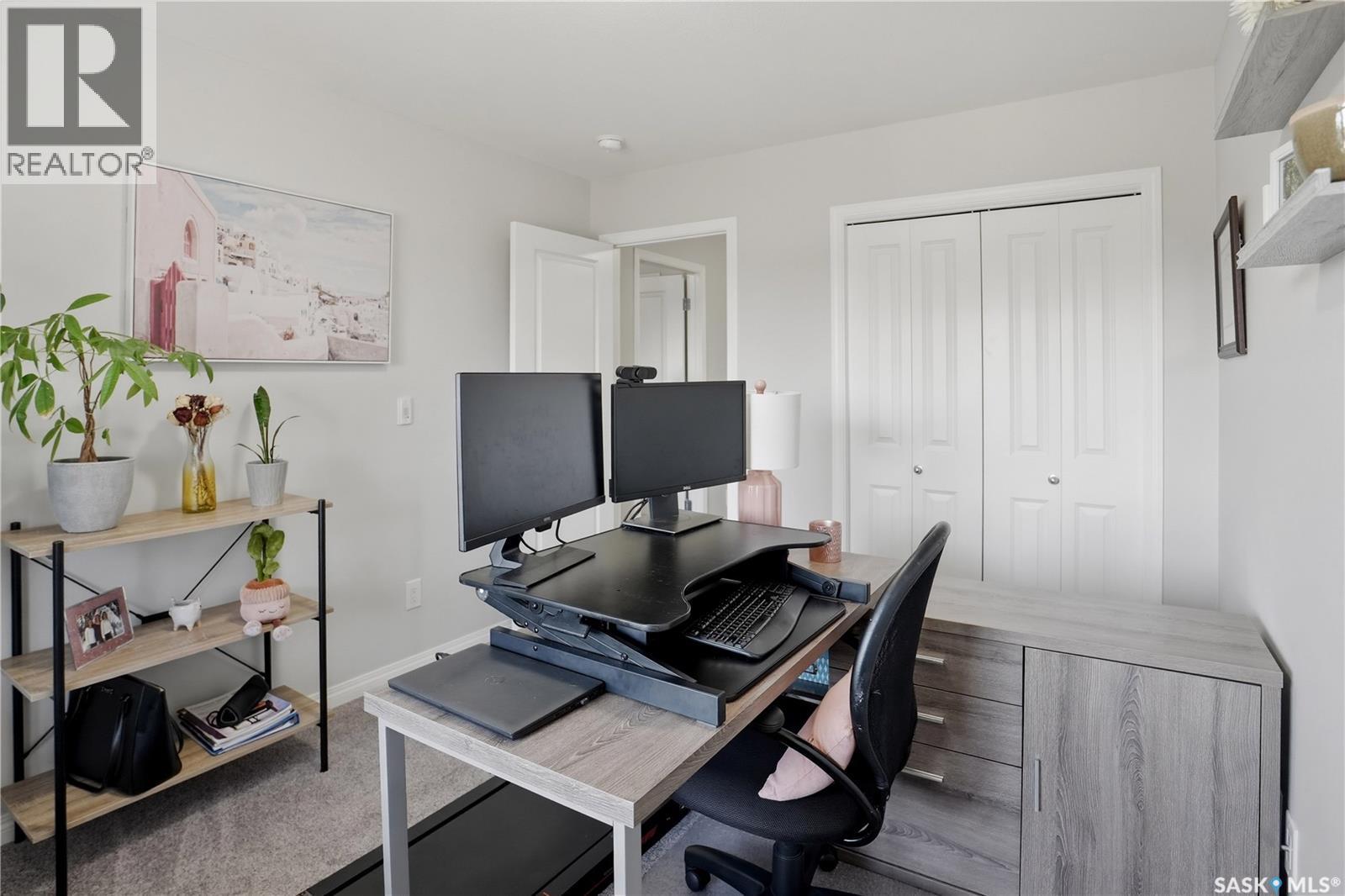 305 2452 Killdeer Drive, North Battleford, SK - Indoor Photo Showing Office