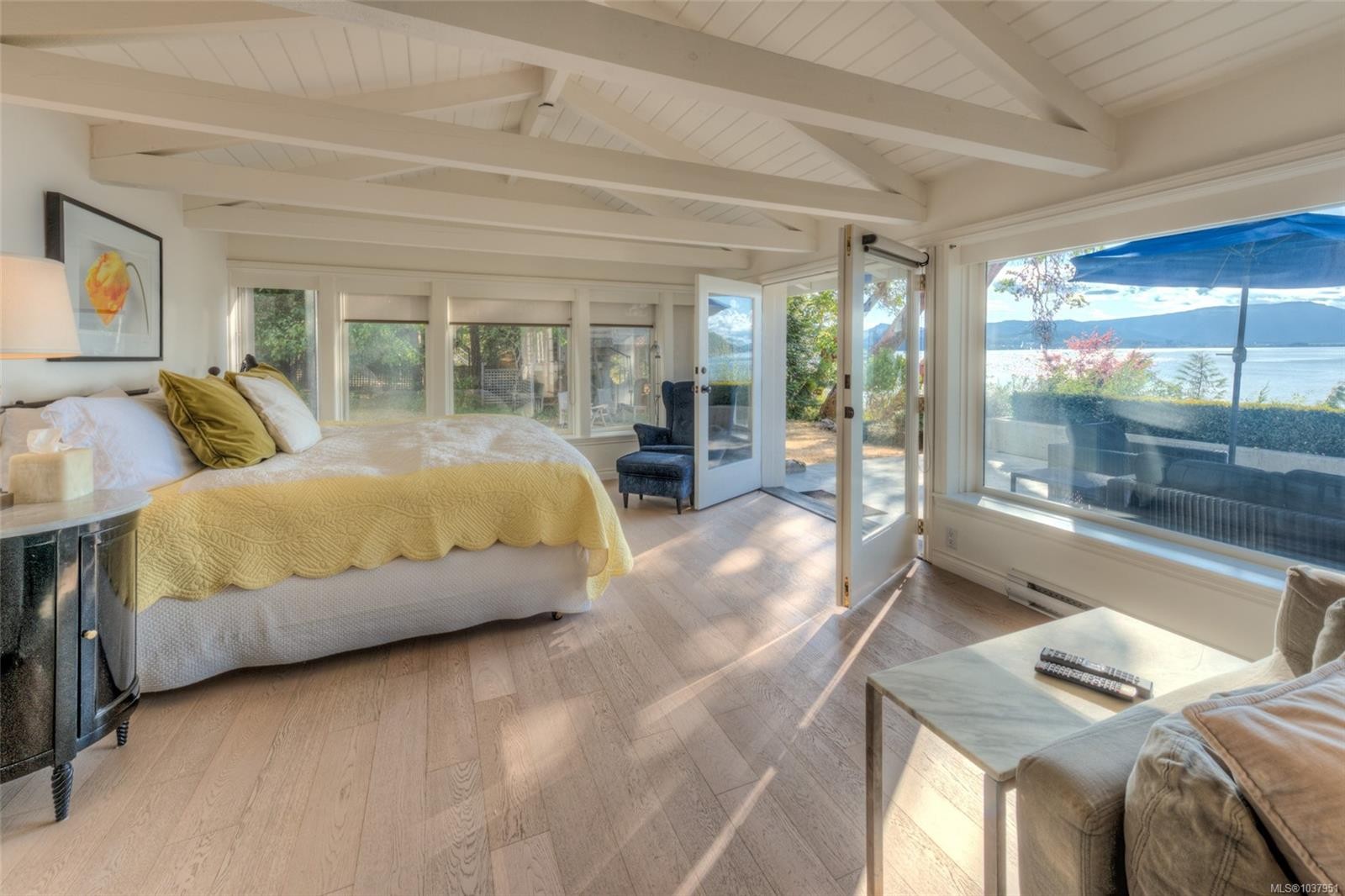 123 Swan Point Rd, Salt Spring, BC