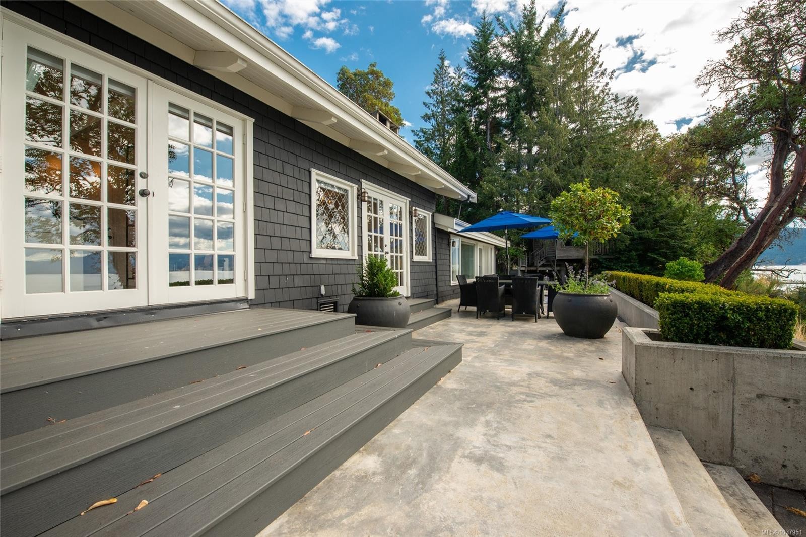 123 Swan Point Rd, Salt Spring, BC
