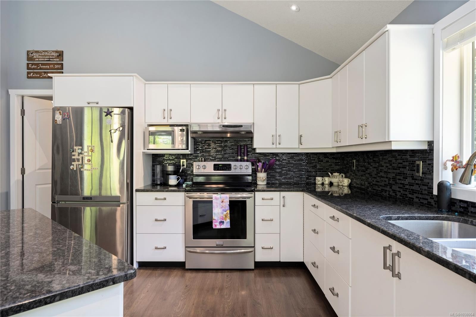 2828 Sea Blush Dr, Nanoose Bay, BC