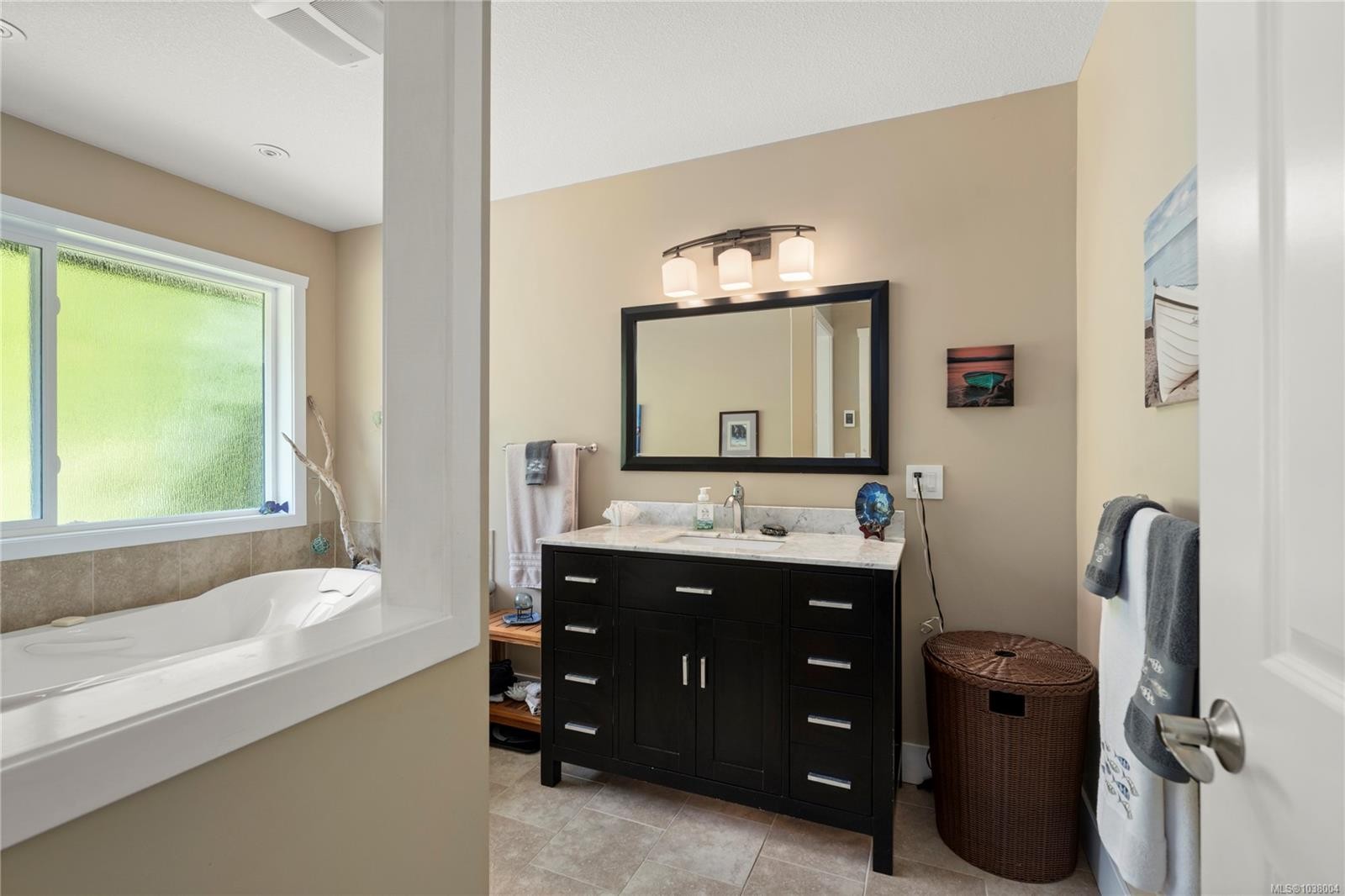 2828 Sea Blush Dr, Nanoose Bay, BC