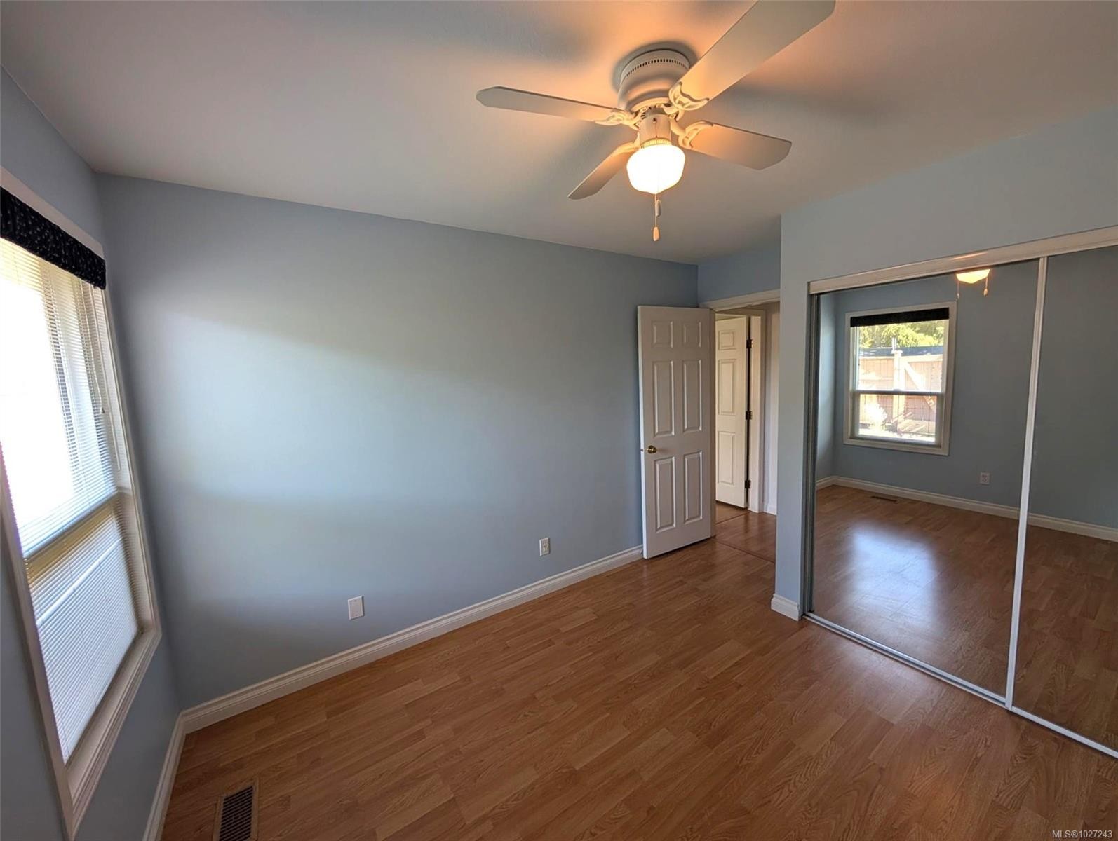 #103-240 Stanford Ave East, Parksville, BC