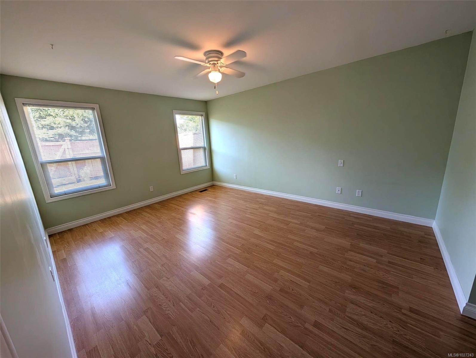 #103-240 Stanford Ave East, Parksville, BC