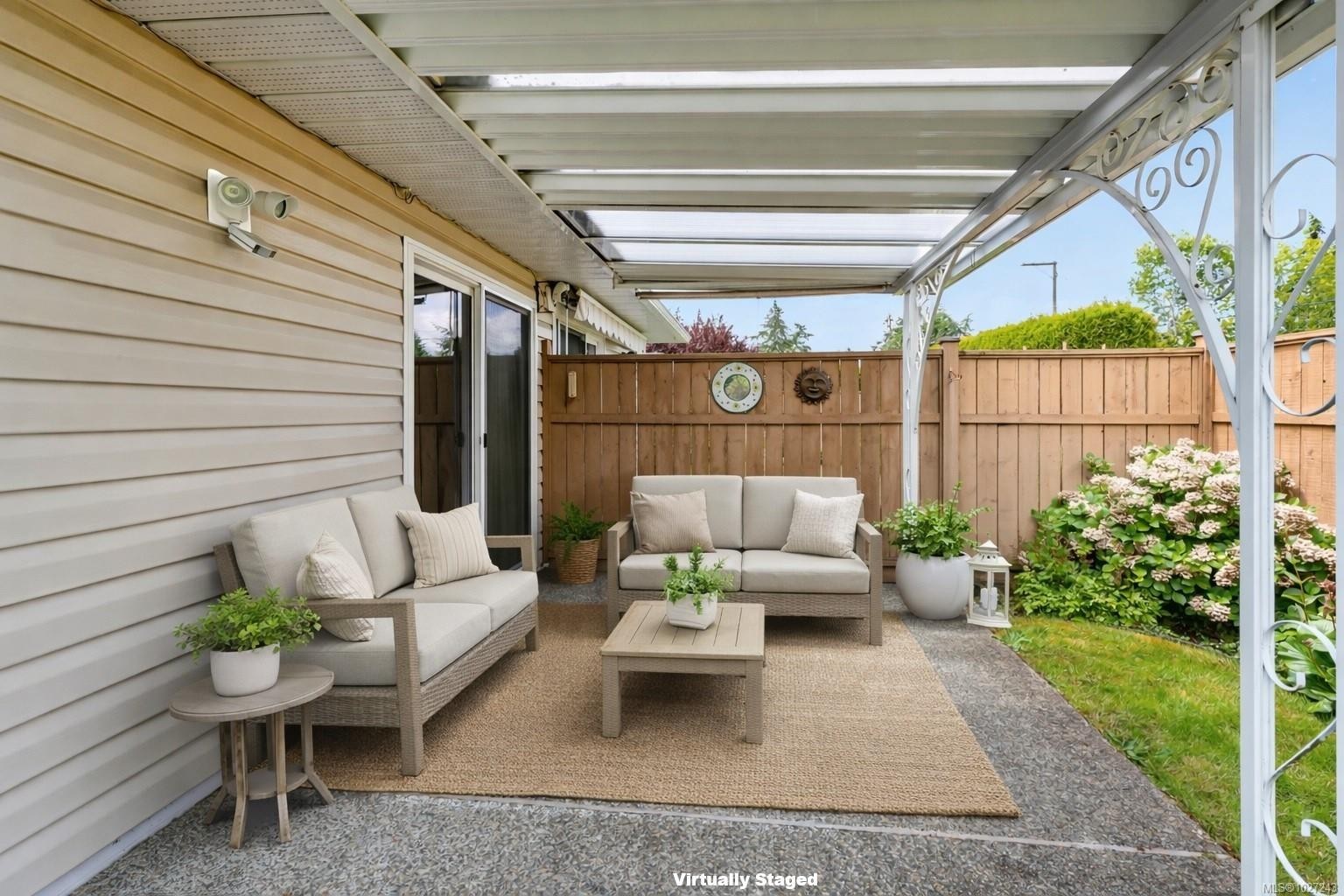 #103-240 Stanford Ave East, Parksville, BC