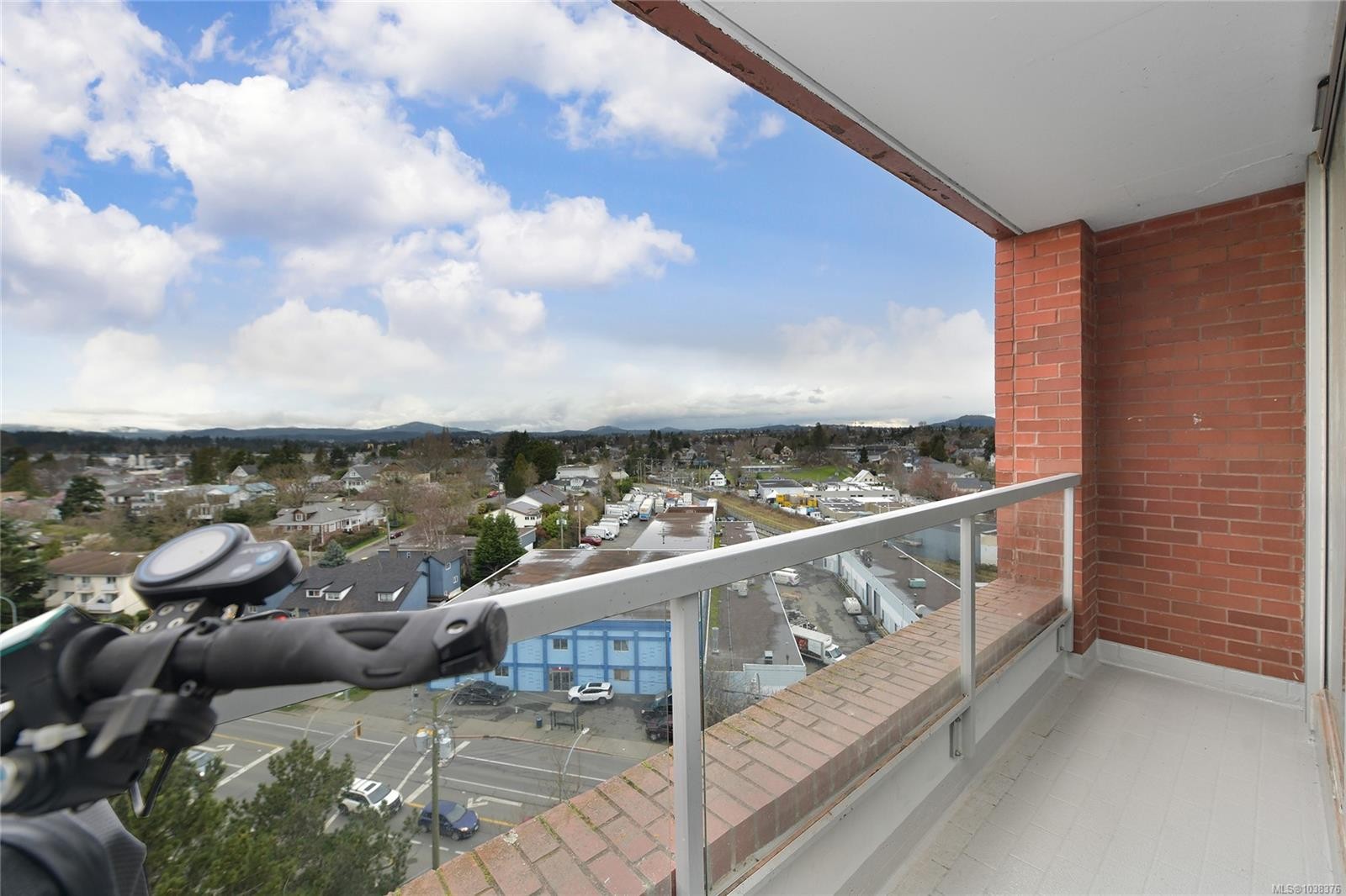 #1101-327 Maitland St, Victoria, BC - Outdoor With Balcony With View