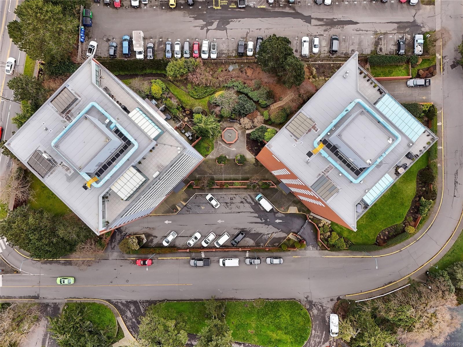 #1101-327 Maitland St, Victoria, BC - Outdoor With View