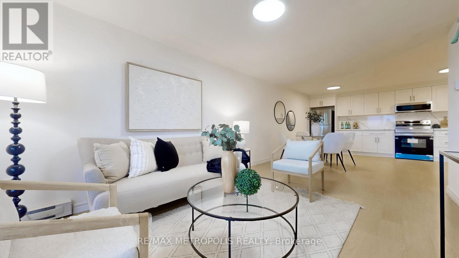 106 - 1445 Wilson Avenue, Toronto, ON - Indoor