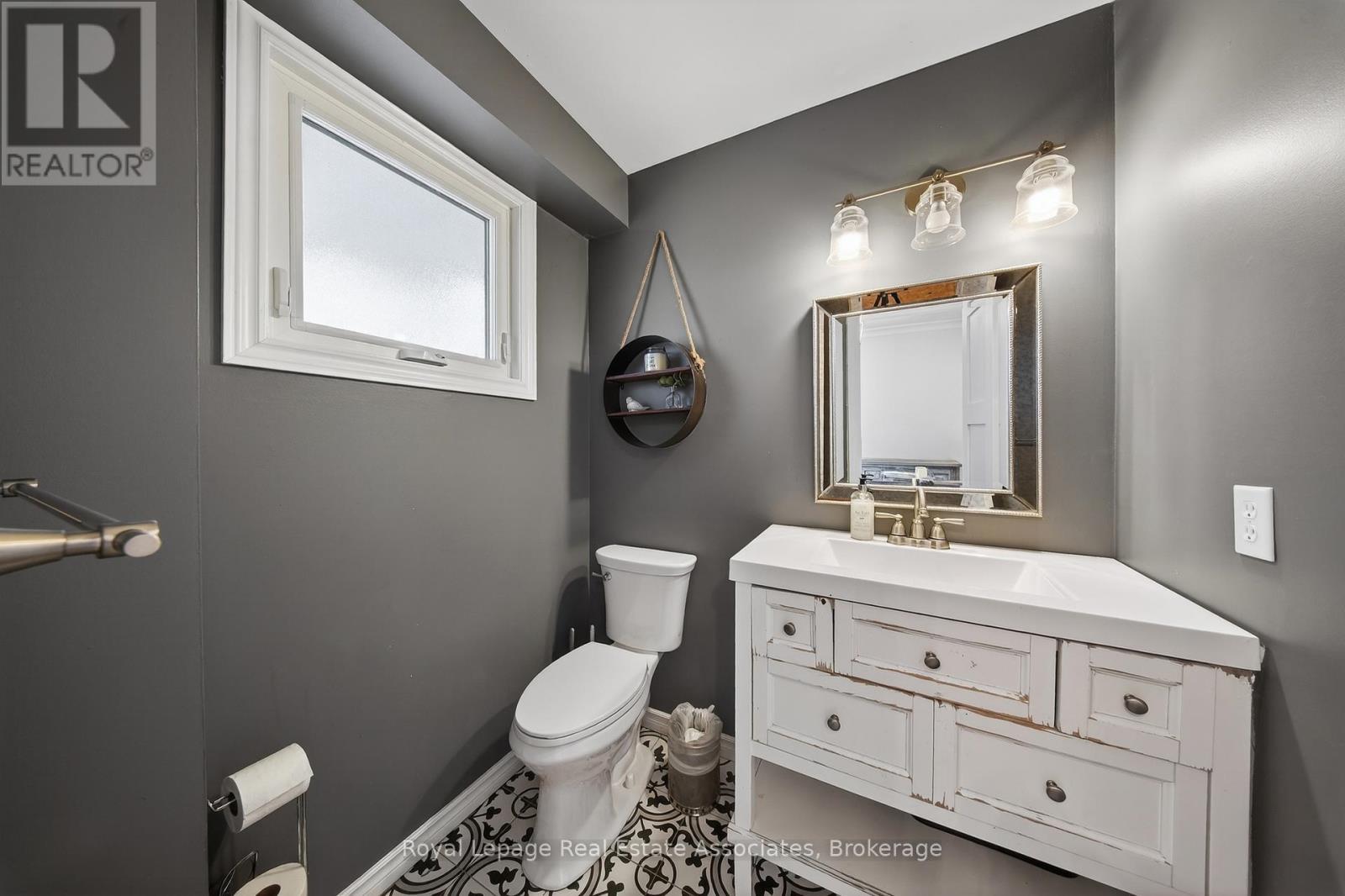 67 Beechnut Crescent, Clarington, ON - Indoor Photo Showing Bathroom