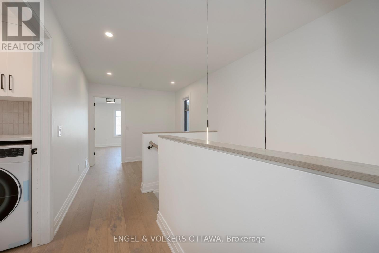 75A Granton Avenue, Ottawa, ON - Indoor Photo Showing Laundry Room