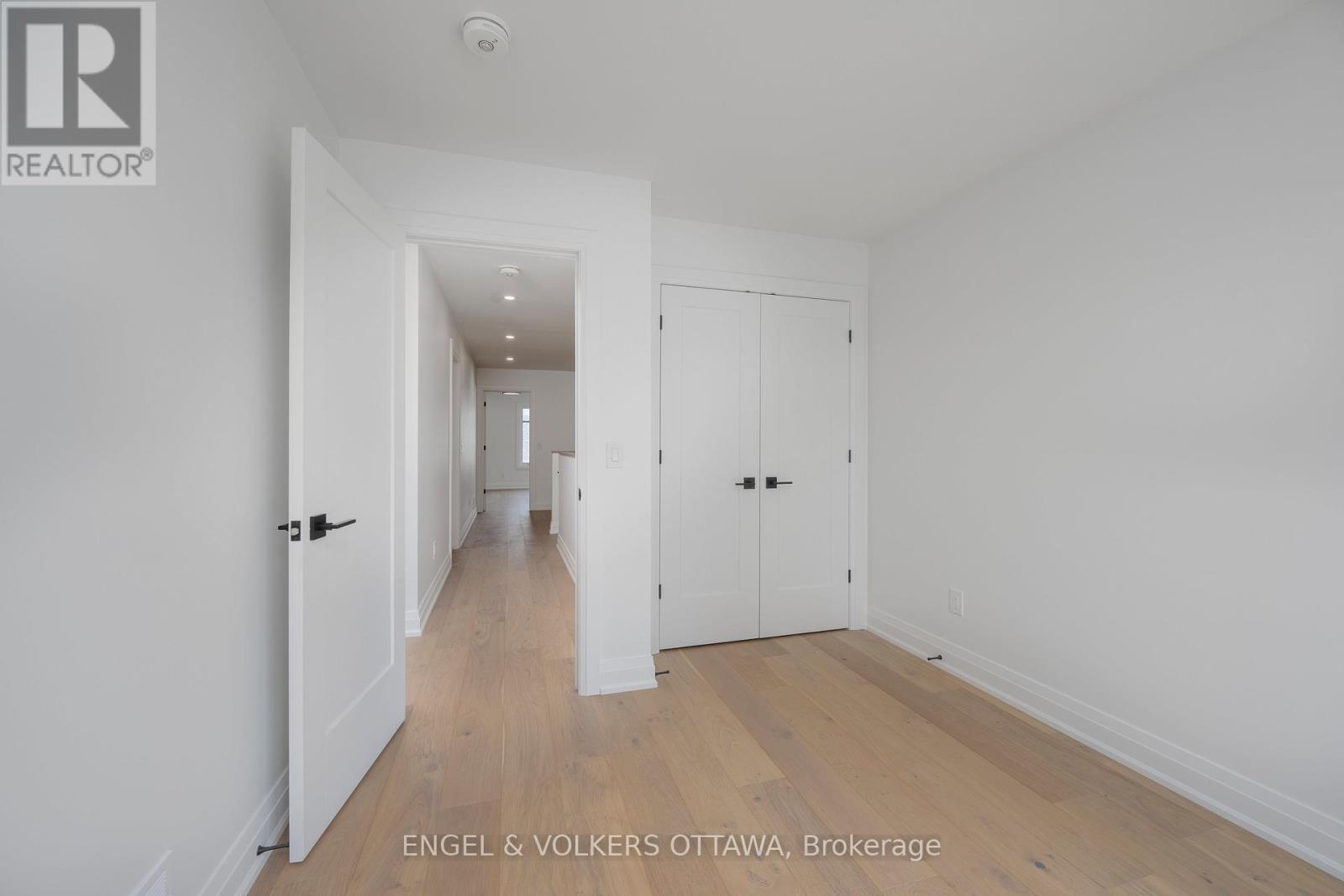 75A Granton Avenue, Ottawa, ON - Indoor Photo Showing Other Room
