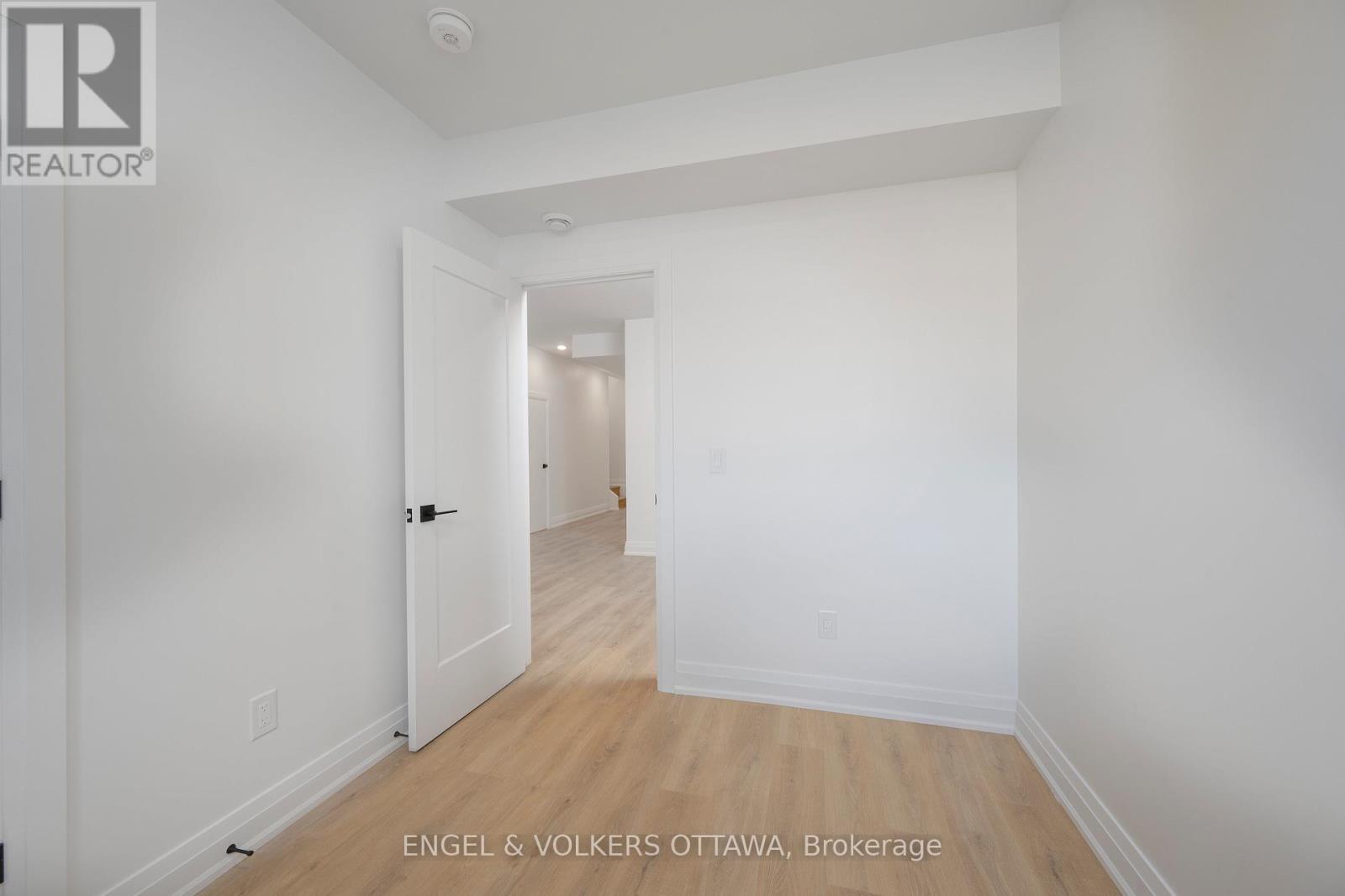 75A Granton Avenue, Ottawa, ON - Indoor Photo Showing Other Room