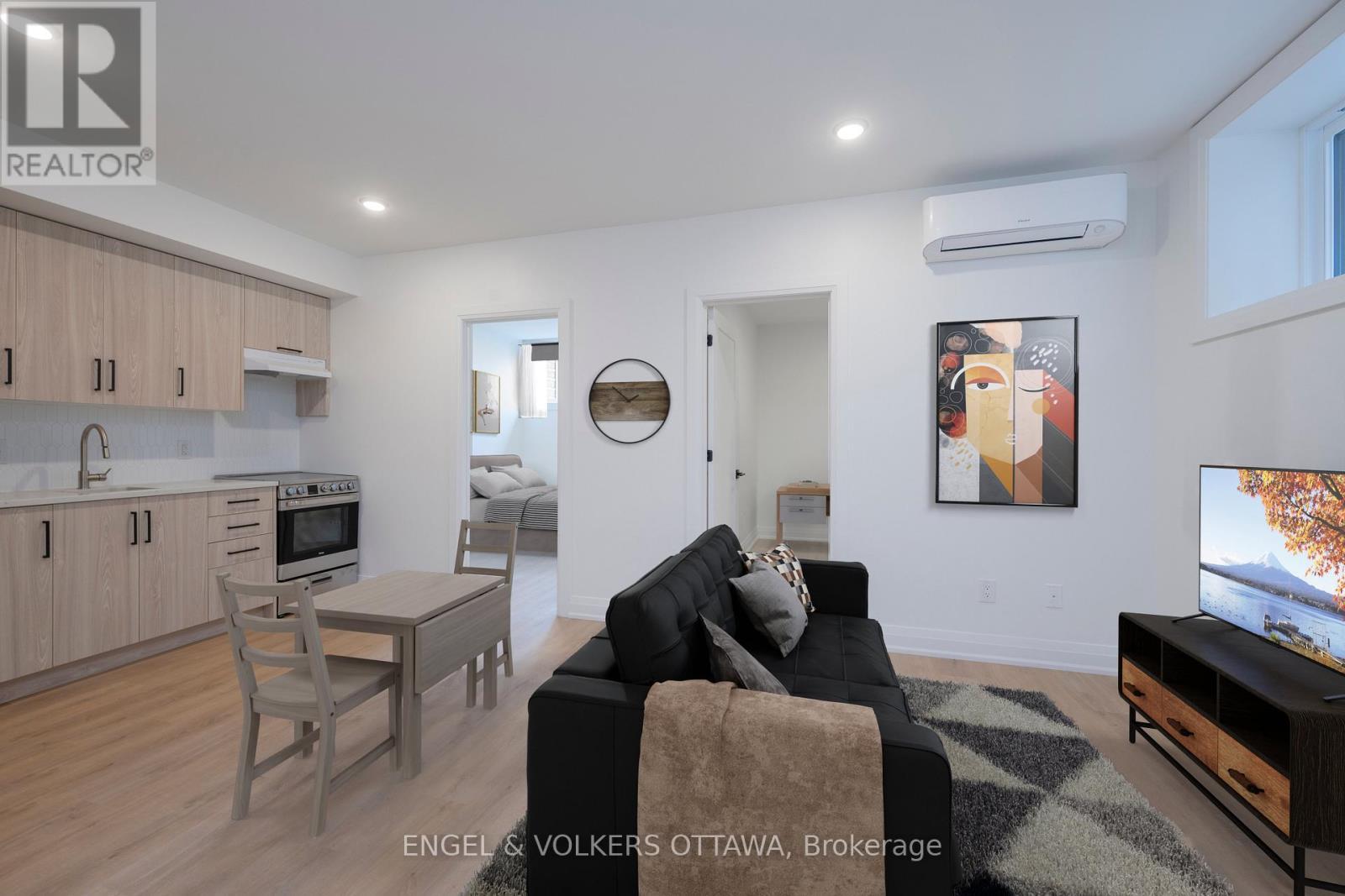 SDU - Virtually Staged - 75A Granton Avenue, Ottawa, ON - Indoor