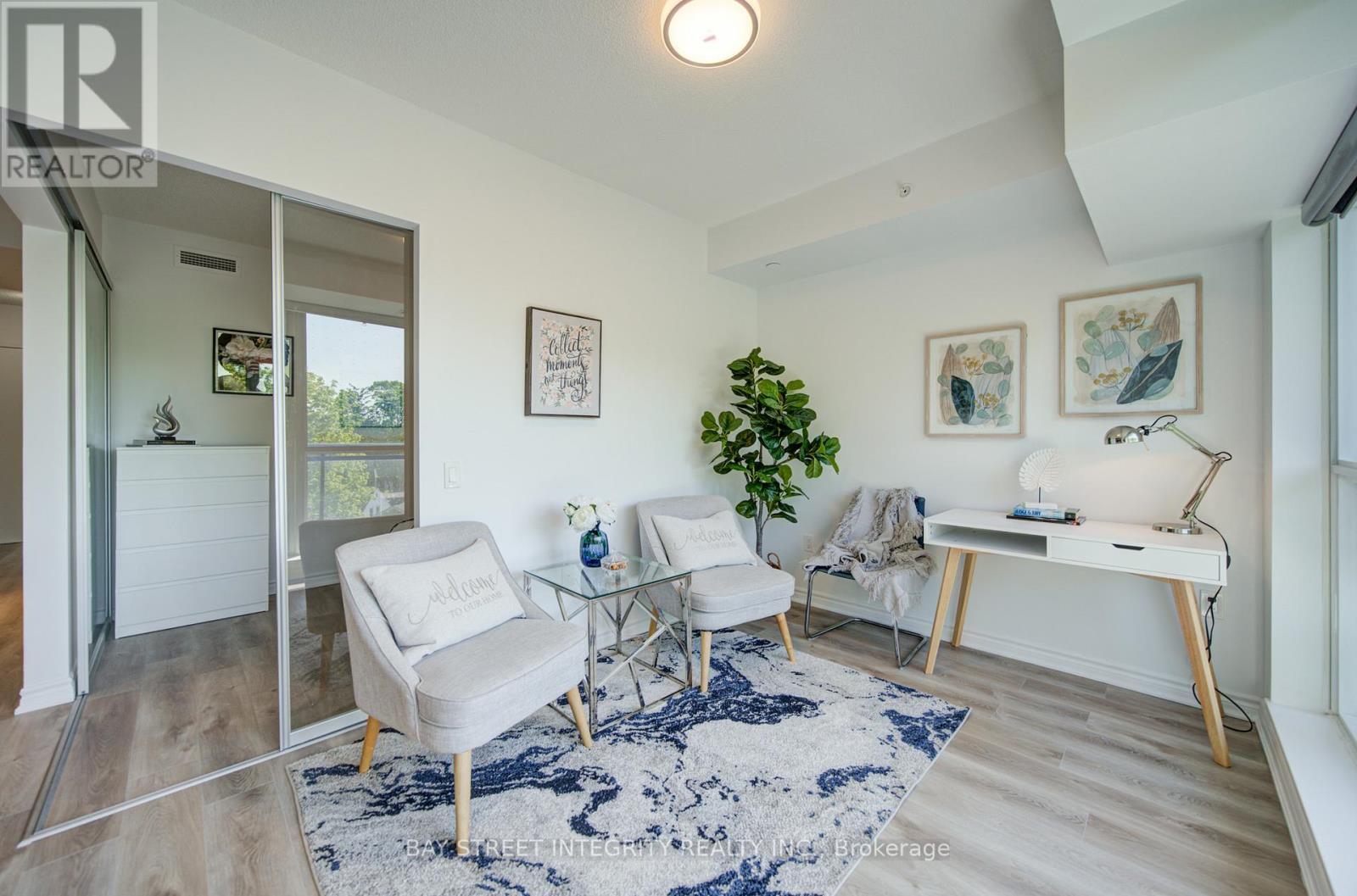 511 - 1 Falaise Road, Toronto, ON - Indoor
