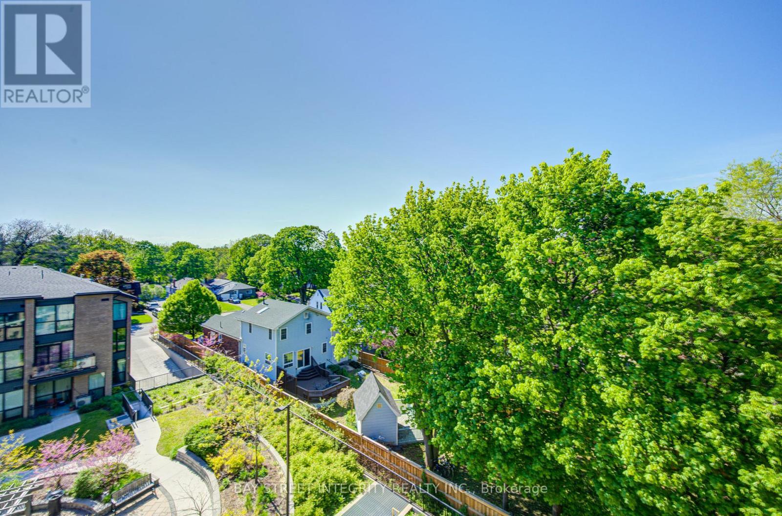 511 - 1 Falaise Road, Toronto, ON - Outdoor