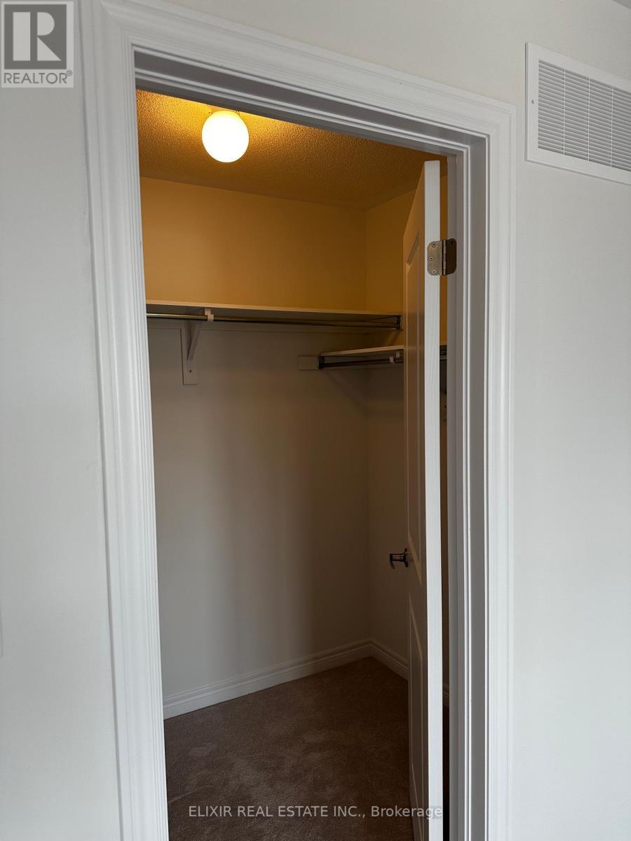 141 Fenchurch Manor, Barrie, ON - Indoor
