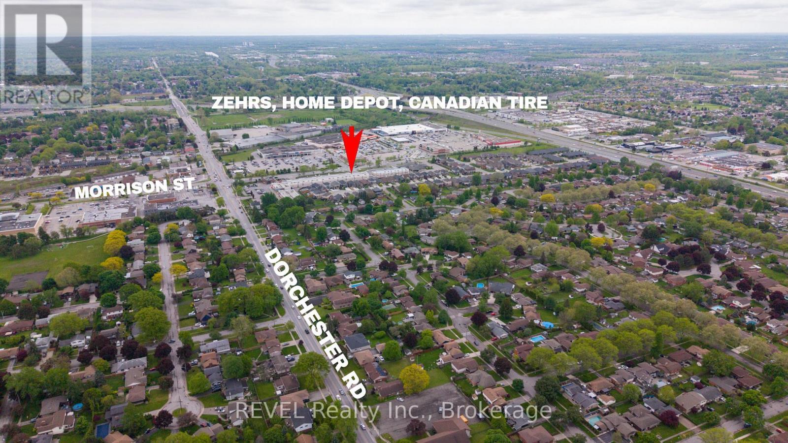 4480 Queensway Gardens, Niagara Falls (Morrison), ON - Outdoor With View